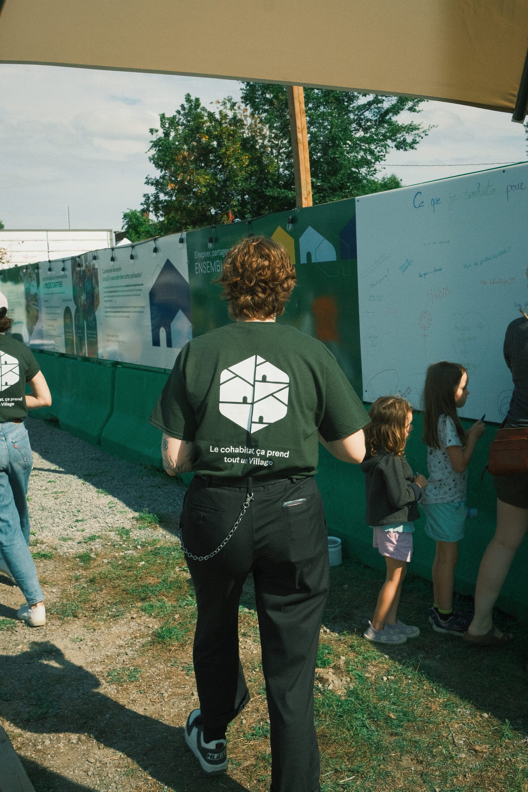 Une image du carousel